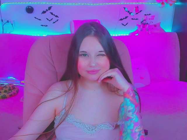 LittleKitsune live cam on BongaCams