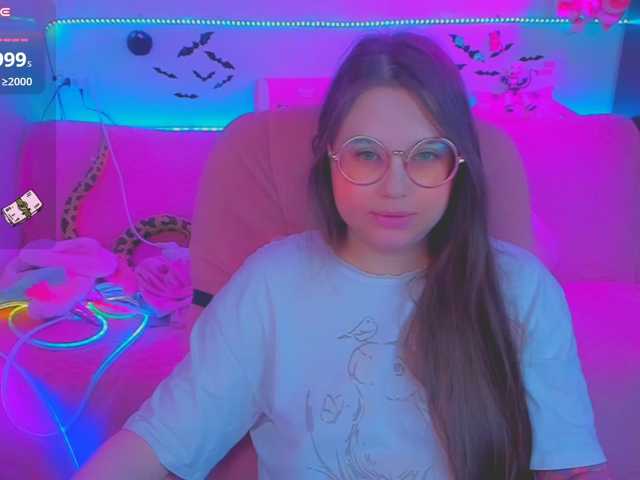 LittleKitsune live cam on BongaCams