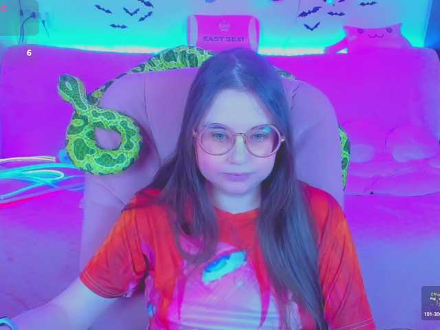 LittleKitsune live cam on BongaCams