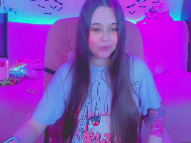 LittleKitsune live cam on BongaCams