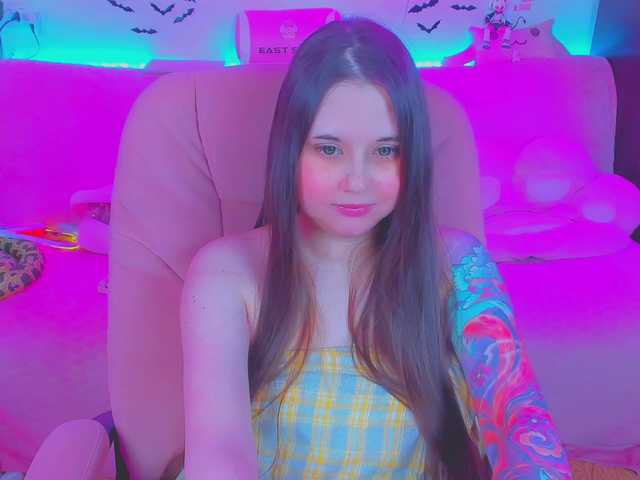 LittleKitsune live cam on BongaCams