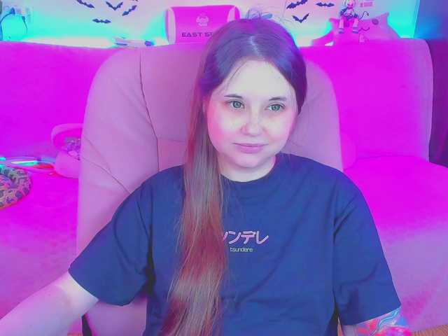 LittleKitsune live cam on BongaCams