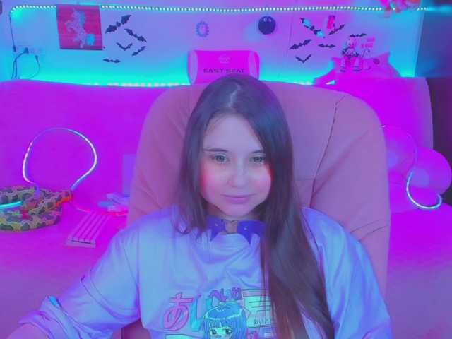 LittleKitsune live cam on BongaCams
