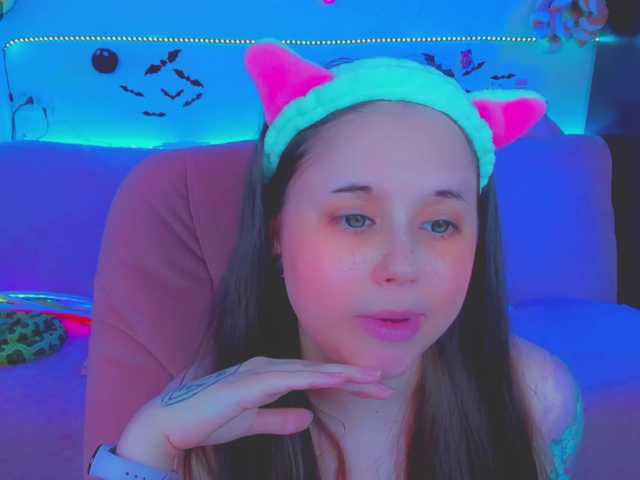 LittleKitsune live cam on BongaCams