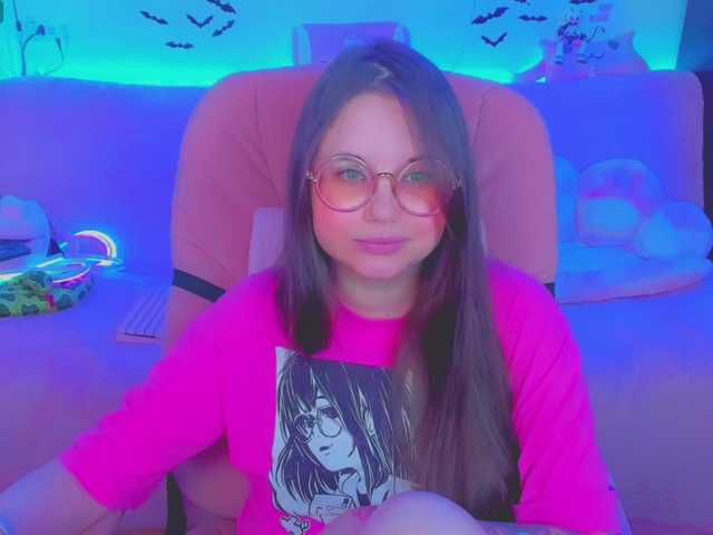 LittleKitsune live cam on BongaCams