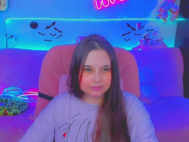 LittleKitsune live cam on BongaCams