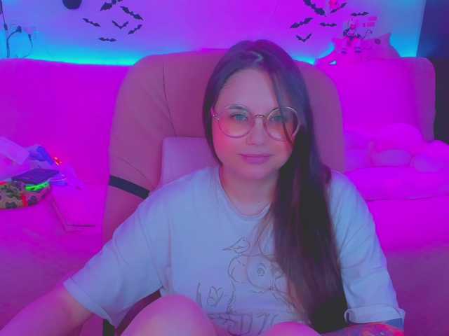 LittleKitsune live cam on BongaCams