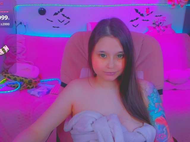 LittleKitsune live cam on BongaCams