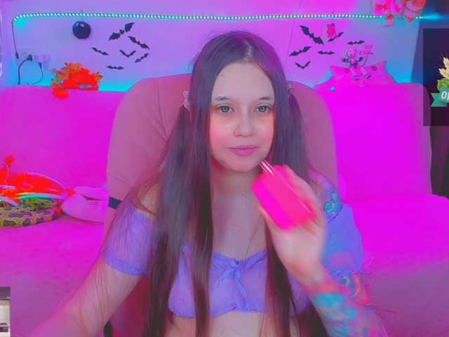 LittleKitsune live cam on BongaCams