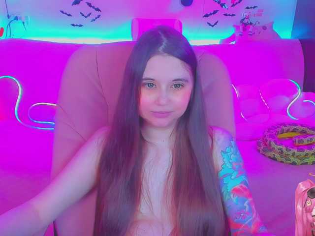 LittleKitsune live cam on BongaCams