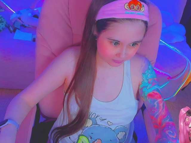 LittleKitsune live cam on BongaCams