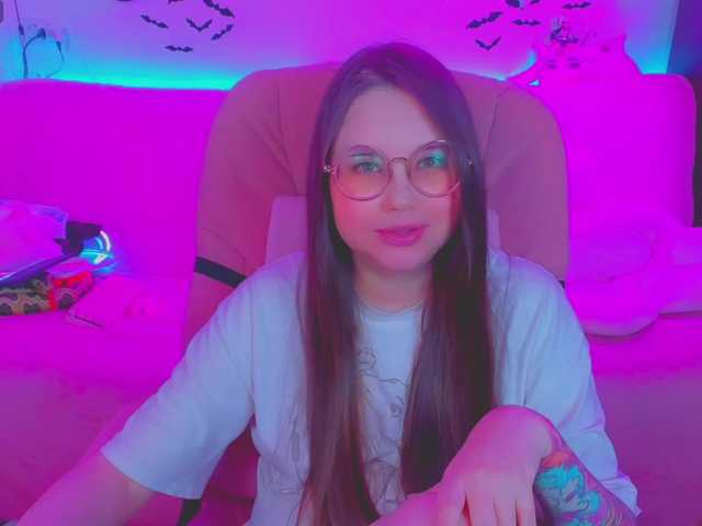 LittleKitsune live cam on BongaCams