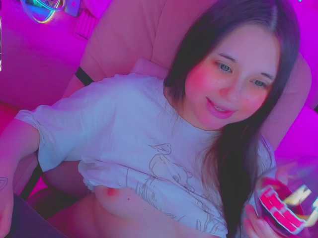 PrincessKitsune live cam preview