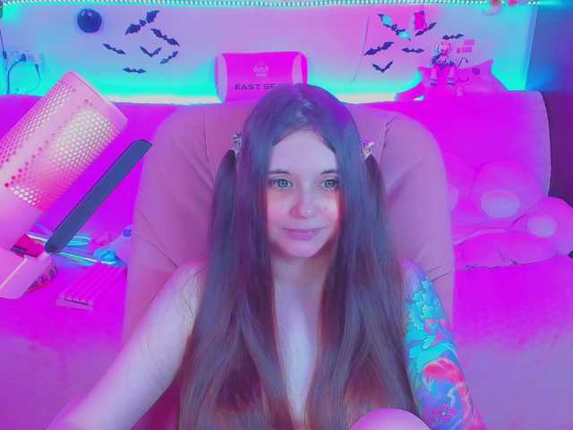 LittleKitsune live cam on BongaCams