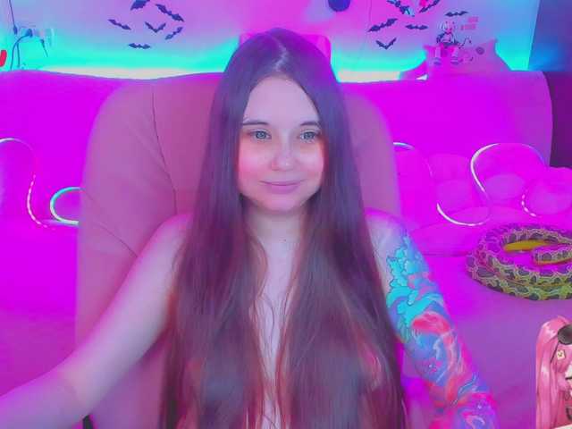 LittleKitsune live cam on BongaCams