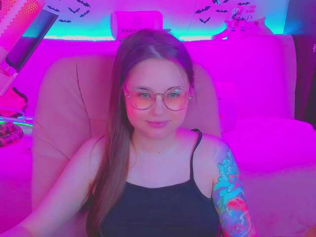 LittleKitsune live cam on BongaCams