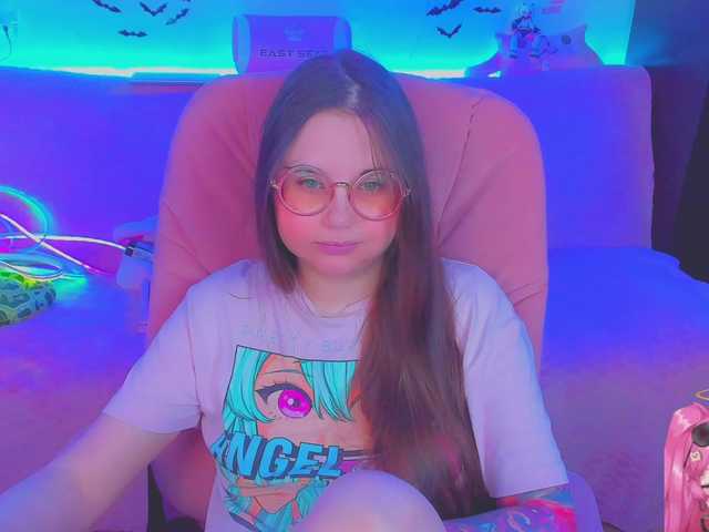 LittleKitsune live cam on BongaCams