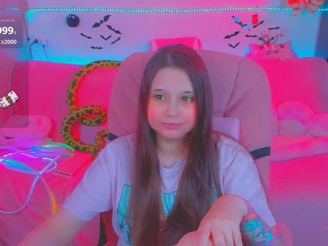 LittleKitsune live cam on BongaCams