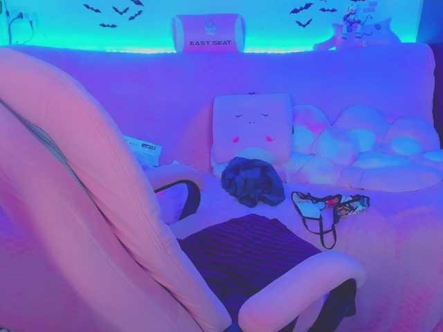 LittleKitsune live cam on BongaCams