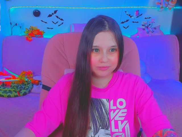 LittleKitsune live cam on BongaCams