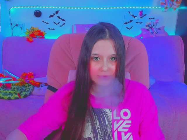 LittleKitsune live cam on BongaCams
