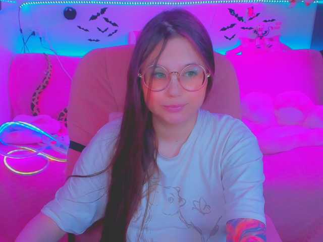 LittleKitsune live cam on BongaCams