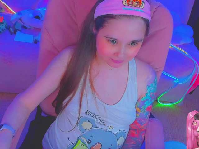 LittleKitsune live cam on BongaCams