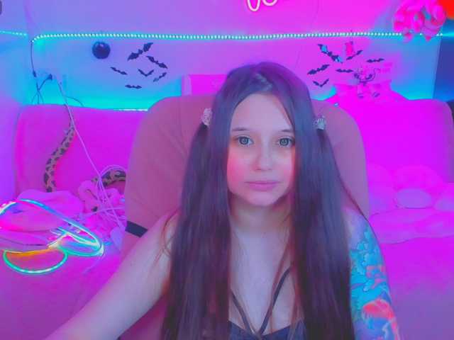 LittleKitsune live cam on BongaCams