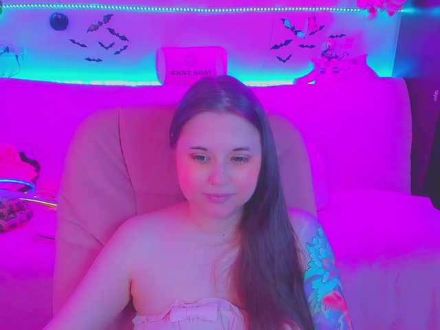 LittleKitsune live cam on BongaCams
