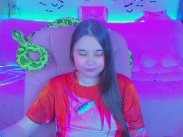 LittleKitsune live cam on BongaCams