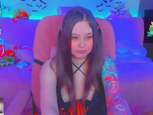 LittleKitsune live cam on BongaCams