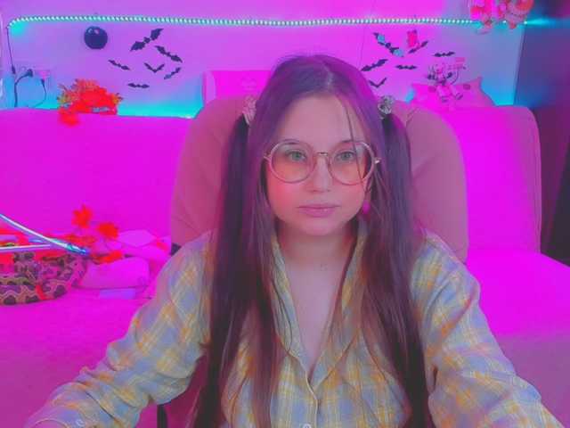 LittleKitsune live cam on BongaCams