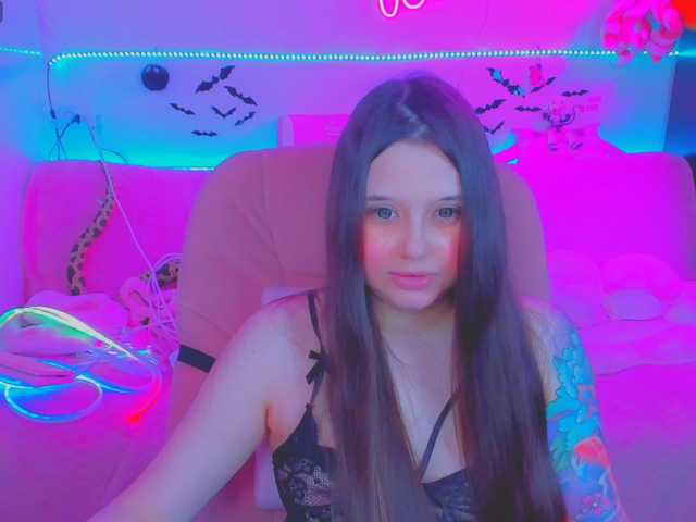 LittleKitsune live cam on BongaCams