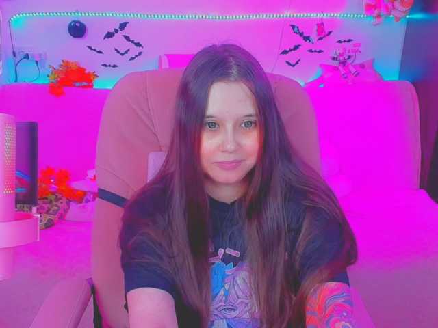 LittleKitsune live cam on BongaCams