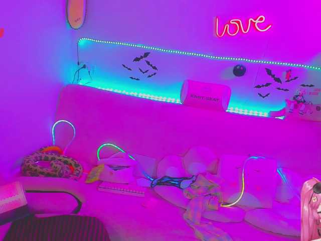 LittleKitsune live cam on BongaCams