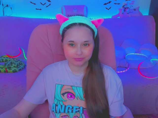 LittleKitsune live cam on BongaCams