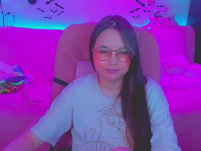 LittleKitsune live cam on BongaCams