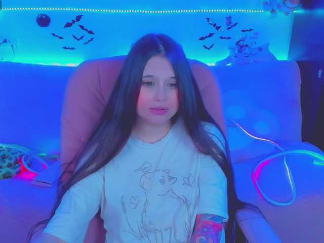 LittleKitsune live cam on BongaCams