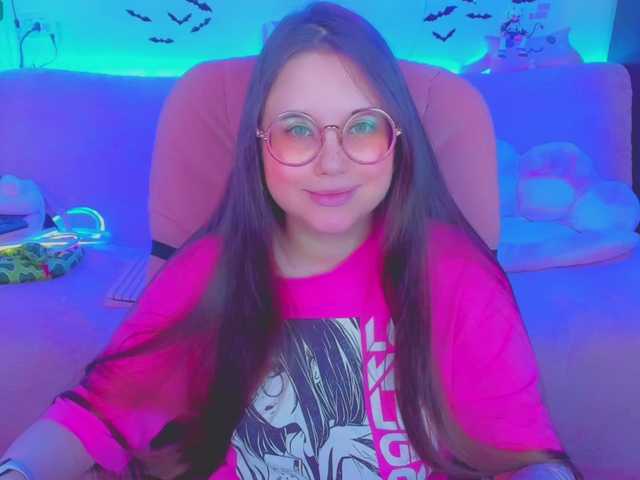 LittleKitsune live cam on BongaCams