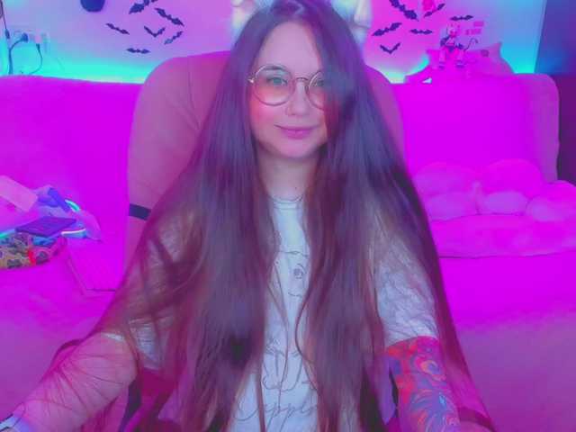 LittleKitsune live cam on BongaCams