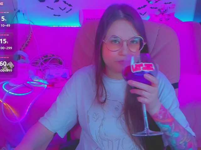LittleKitsune live cam on BongaCams