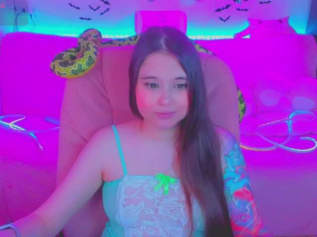 LittleKitsune live cam on BongaCams
