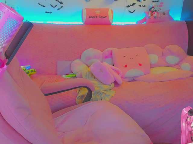 LittleKitsune live cam on BongaCams