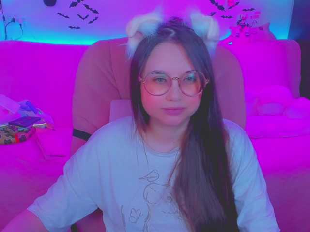 LittleKitsune live cam on BongaCams