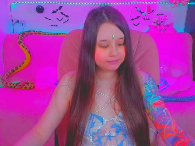 LittleKitsune live cam on BongaCams