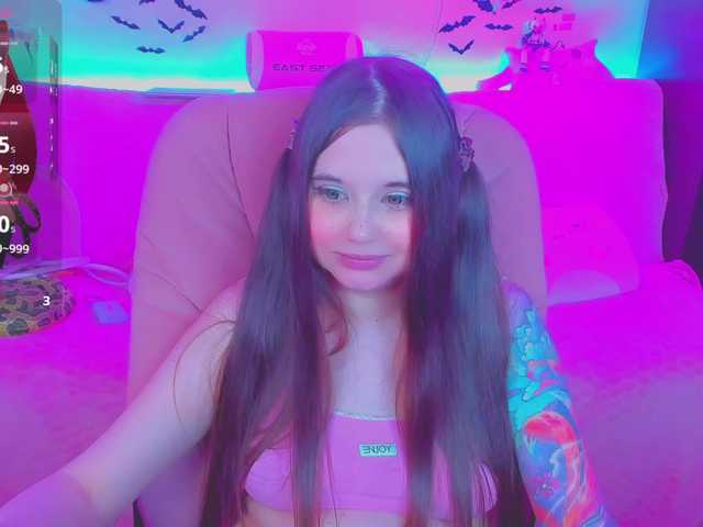 LittleKitsune live cam on BongaCams