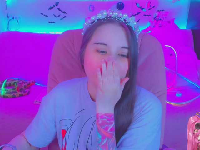 LittleKitsune live cam on BongaCams