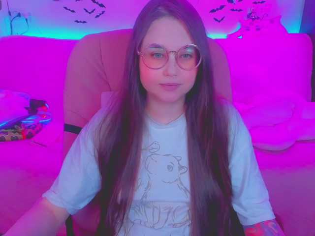 LittleKitsune live cam on BongaCams