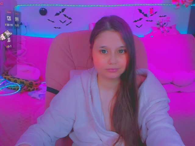 LittleKitsune live cam on BongaCams