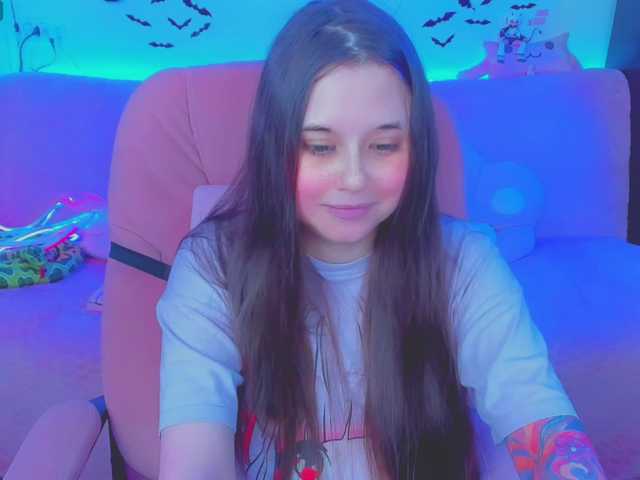 LittleKitsune live cam on BongaCams